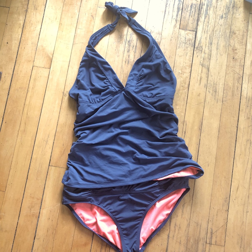Size Medium Gray Athleta Shirrendipity tankini set